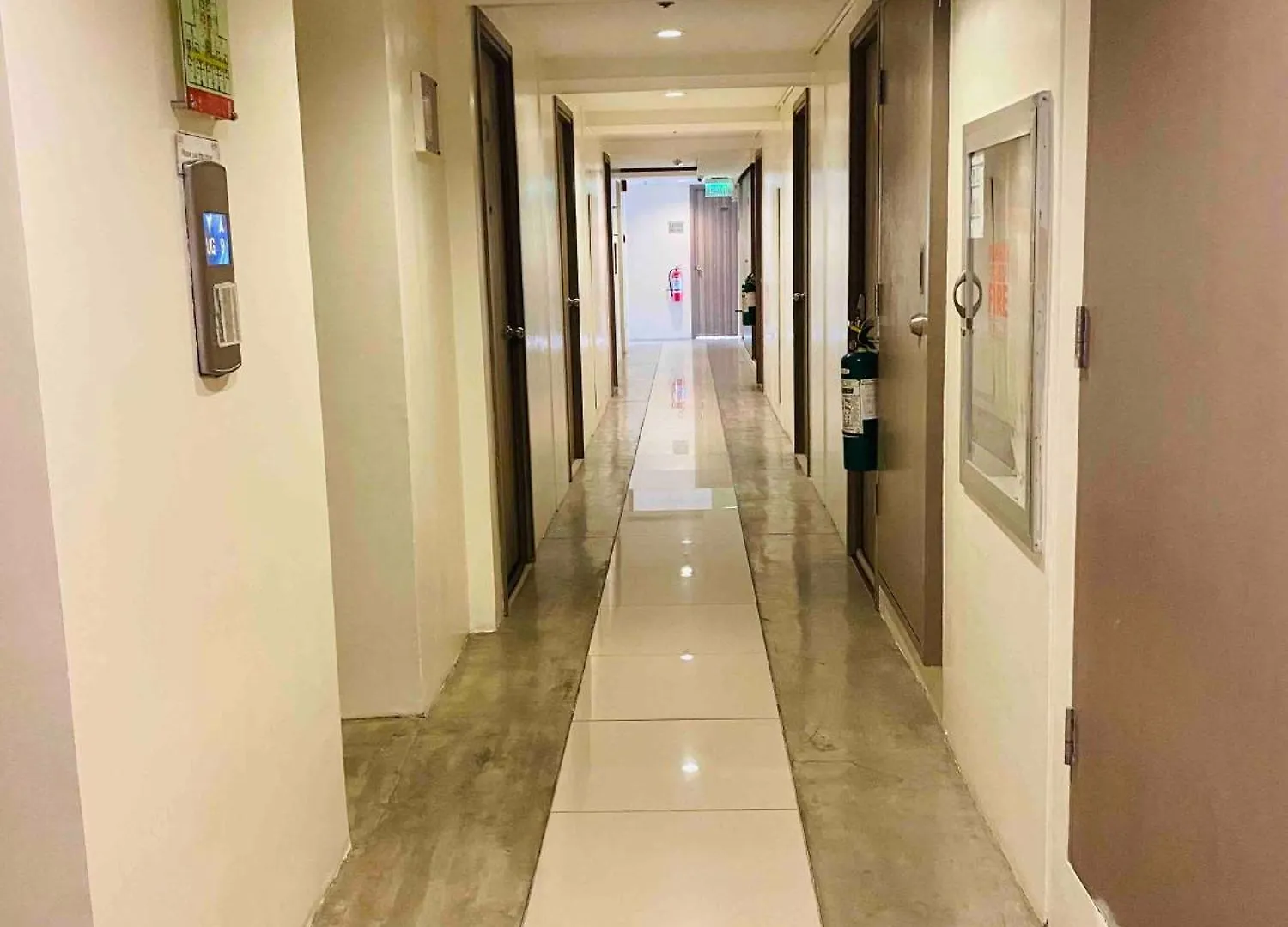 Studio In The Metro I Near Mrt I Wifi Manila Hostel