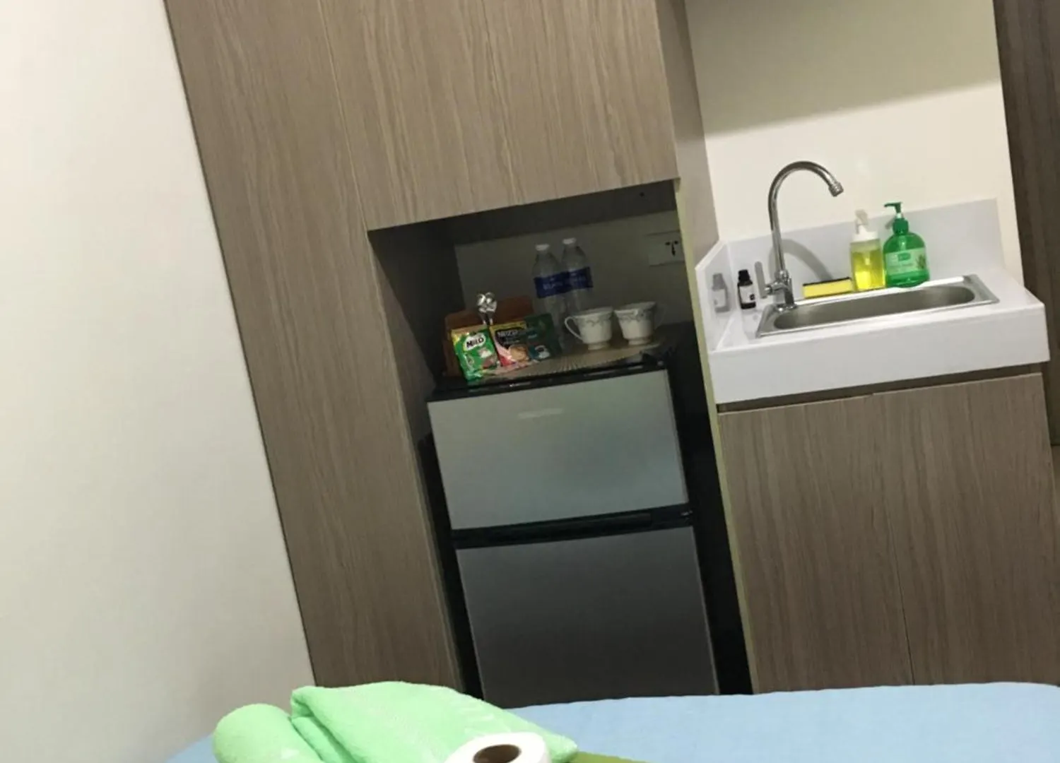 Studio In The Metro I Near Mrt I Wifi Manila