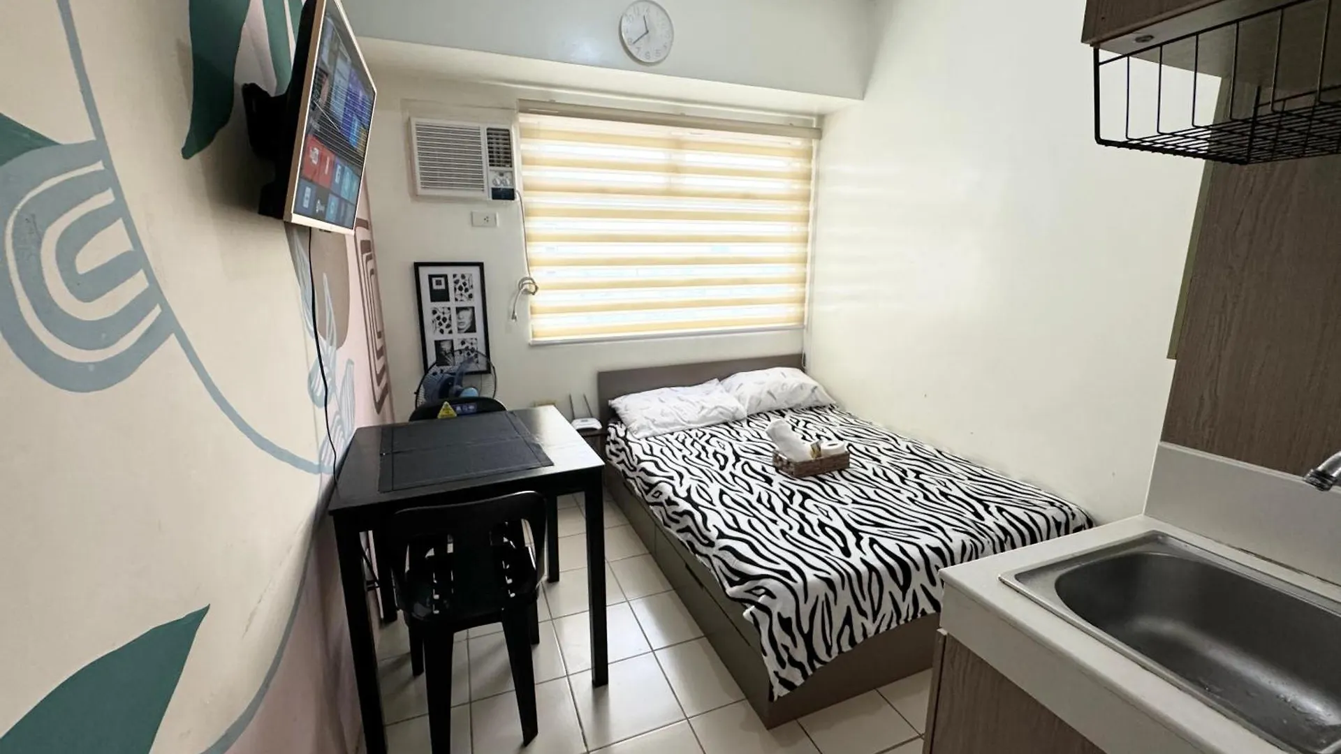 Studio In The Metro I Near Mrt I Wifi Manila 0*,